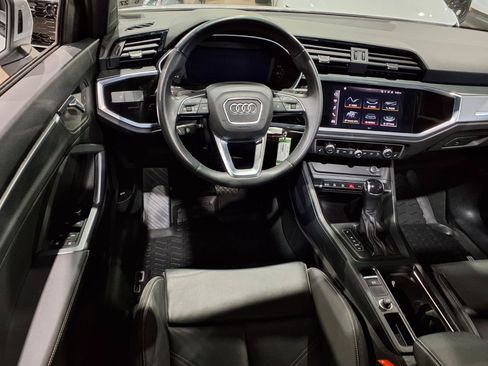 Used 2022 Audi Q3 2.0T Premium AWD/4WD image 8
