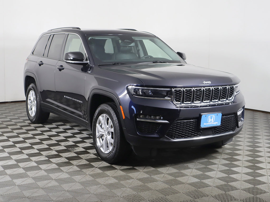 Used 2023 Jeep Grand Cherokee Limited AWD/4WD image 61