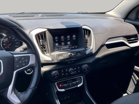 Used 2022 GMC Terrain SLE w/ Driver Convenience Package FWD image 7