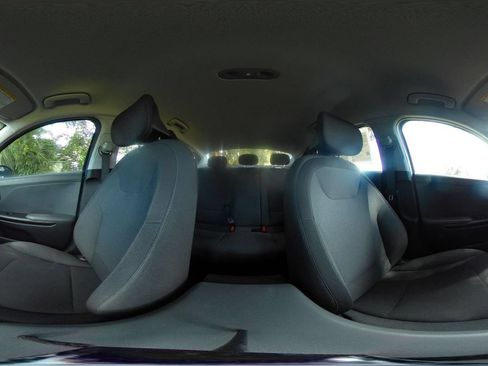 Used 2025 Kia K4 FWD image 41