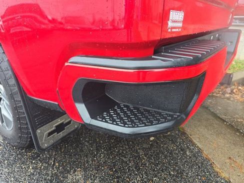 Used 2023 Chevrolet Silverado 1500 RST image 14