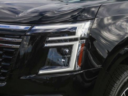 New 2026 Nissan Armada Platinum RWD image 4