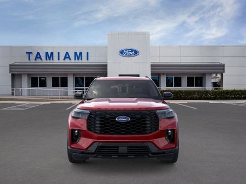 New 2026 Ford Explorer ST-Line w/ ST-Line Street Pack AWD/4WD image 6