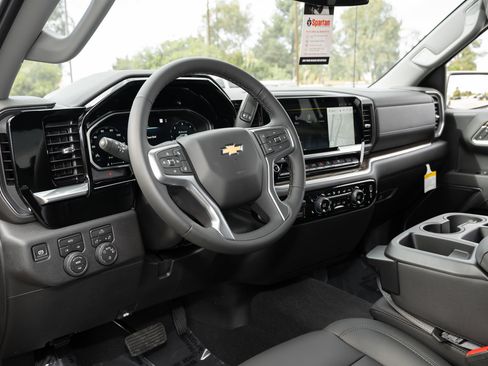 New 2026 Chevrolet Silverado 1500 LT w/ Leather Package image 14