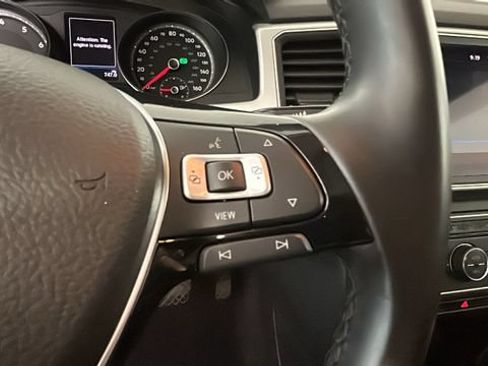 Used 2019 Volkswagen Atlas SE w/ Panoramic Sunroof Package AWD/4WD image 16