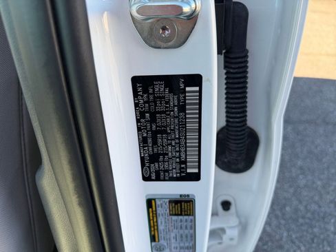 Used 2025 Hyundai Kona SEL image 27