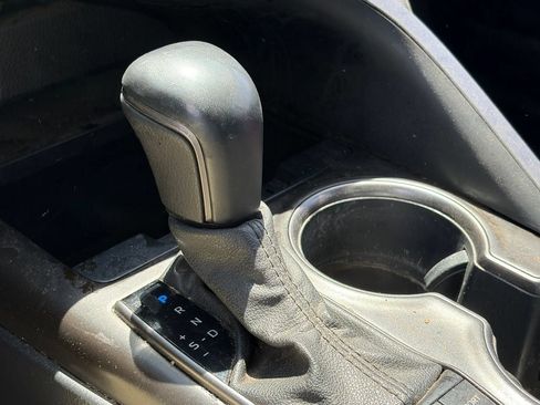 Used 2023 Toyota Camry SE FWD image 7
