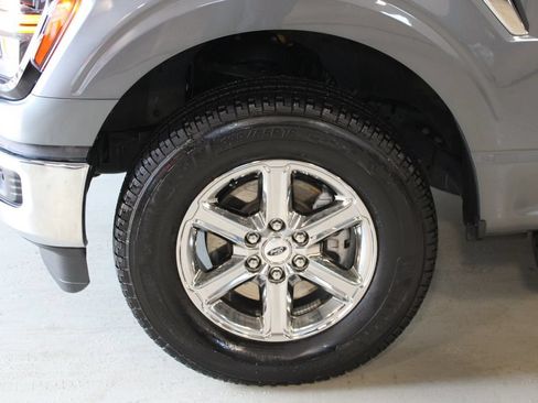 Used 2025 Ford F150 XLT w/ Equipment Group 301A Standard AWD/4WD image 4