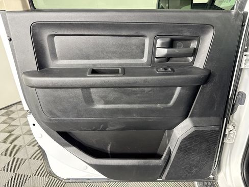 Used 2017 RAM 2500 Tradesman image 22