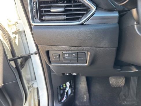 Used 2018 MAZDA CX-5 Touring w/ Preferred Equipment Package image 20