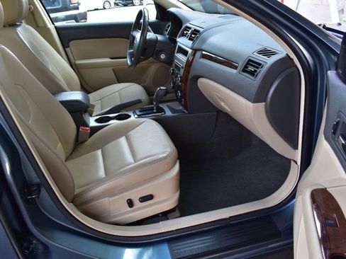 Used 2012 Ford Fusion SEL image 18