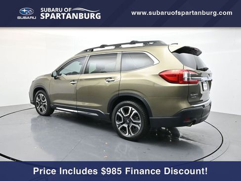 Used 2023 Subaru Ascent Touring image 5