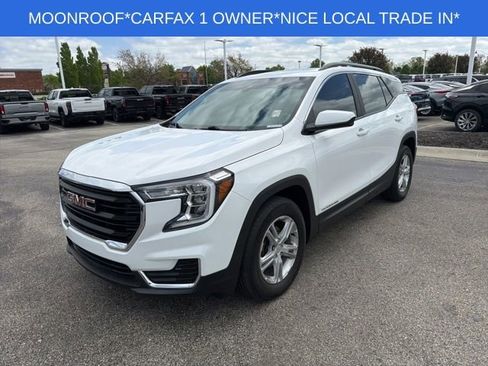 Used 2023 GMC Terrain SLE w/ Driver Convenience Package FWD image 5