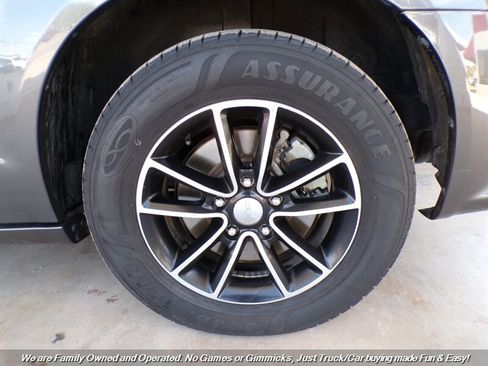 Used 2019 Dodge Grand Caravan GT FWD image 41