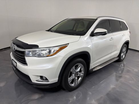 Used 2016 Toyota Highlander Limited FWD image 9