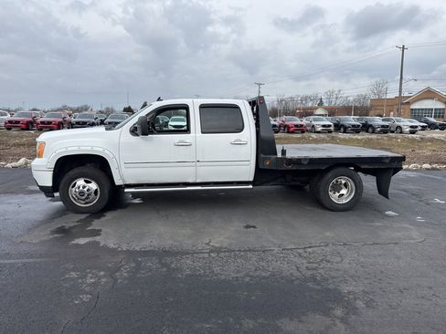 Used 2013 GMC Sierra 3500 Denali image 2