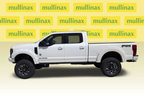 Used 2022 Ford F250 Lariat w/ Black Appearance Package AWD/4WD image 10