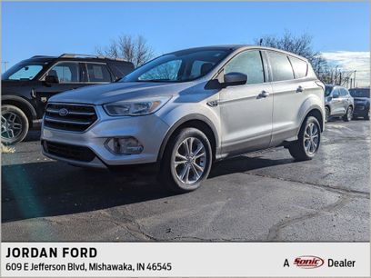 Used 2017 Ford Escape SE w/ SE Cold Weather Package