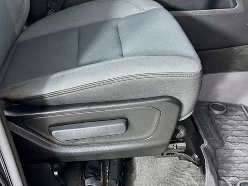 Used 2022 RAM 1500 Big Horn RWD image 22