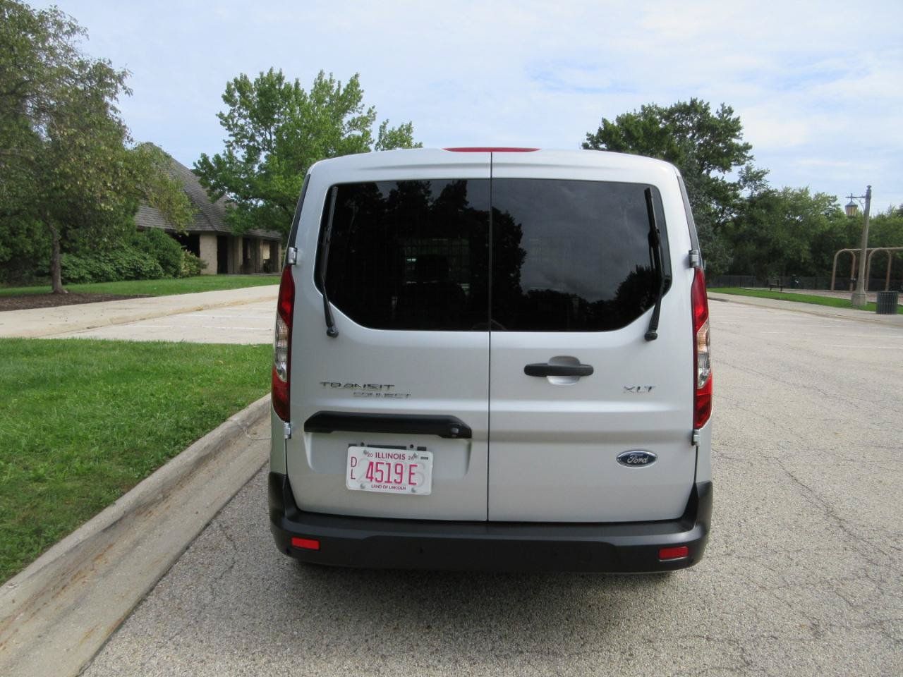 Used 2020 Ford Transit Connect XLT FWD image 13