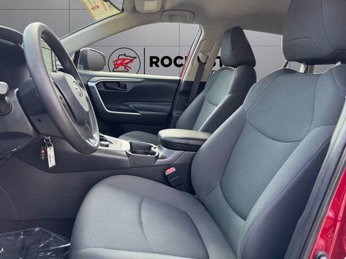 Used 2020 Toyota RAV4 LE w/ All Weather Liner Package AWD/4WD image 10