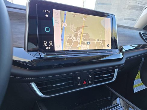 New 2025 Volkswagen Atlas SEL image 12