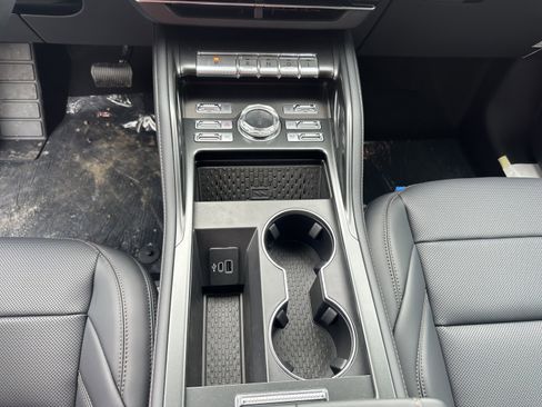 New 2026 Lincoln Nautilus Premier w/ Equipment Group 102A image 16