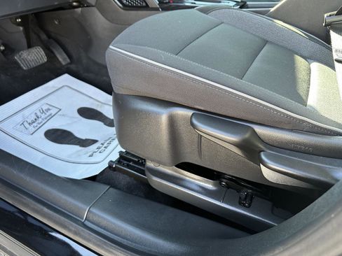 Used 2025 Chevrolet TrailBlazer LT image 19