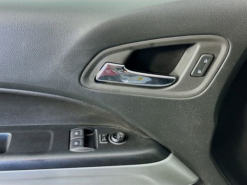 Used 2022 Chevrolet Colorado LT RWD image 18