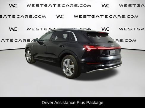 Used 2019 Audi e-tron Prestige w/ Prestige Package image 4