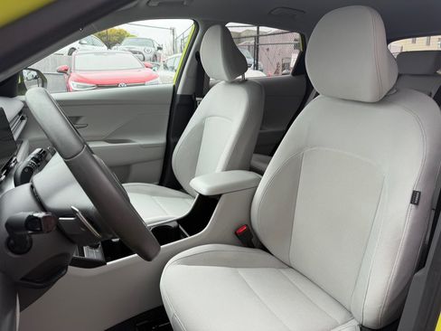 Used 2024 Hyundai Kona SEL FWD image 20