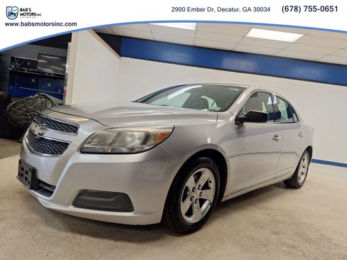 Used 2013 Chevrolet Malibu LS FWD image 3