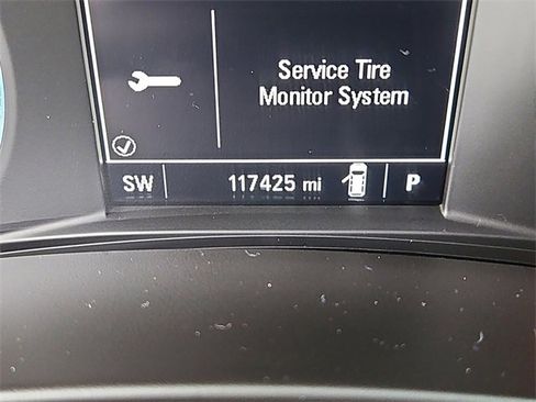 Used 2018 Chevrolet Equinox LS w/ LPO, Cargo Package image 14