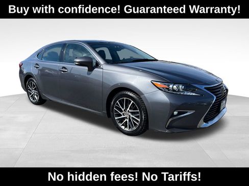 Used 2017 Lexus ES 350 w/ Luxury Package FWD image 1