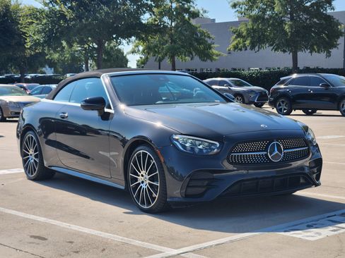 Used 2023 Mercedes-Benz E 450 Cabriolet image 2