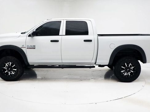 Used 2018 RAM 2500 Tradesman w/ Chrome Appearance Group image 6