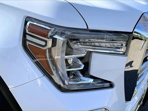 Used 2020 GMC Sierra 1500 SLT w/ SLT Premium Plus Package image 27