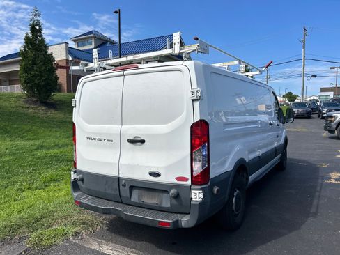 Used 2018 Ford Transit 250 148 Low Roof RWD image 5