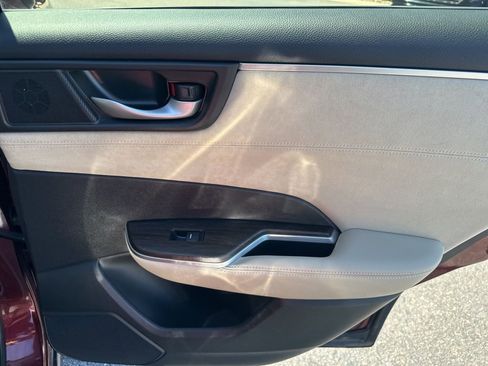 Used 2018 Honda Clarity Touring image 26