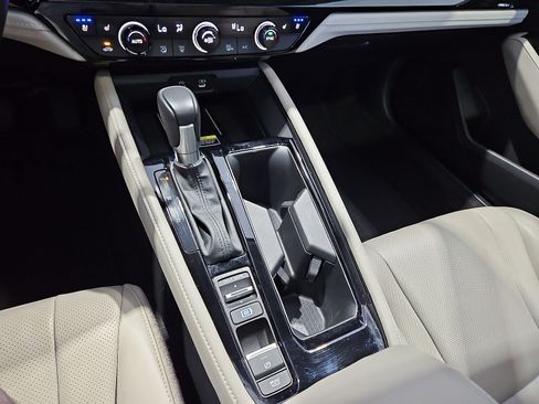 Used 2023 Honda Accord Touring image 22
