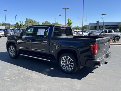 Used 2024 GMC Sierra 1500 Denali AWD/4WD image 11