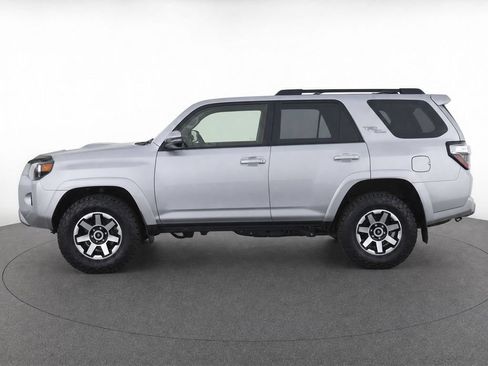 Used 2020 Toyota 4Runner TRD Off-Road Premium w/ Moonroof Package AWD/4WD image 6