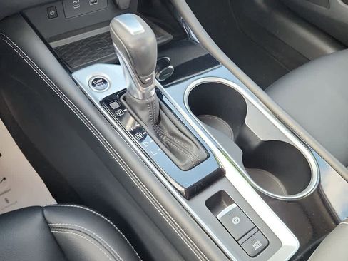 Used 2023 Nissan Altima 2.5 SL image 13