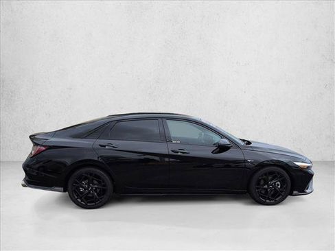 Used 2025 Hyundai Elantra N Line FWD image 4