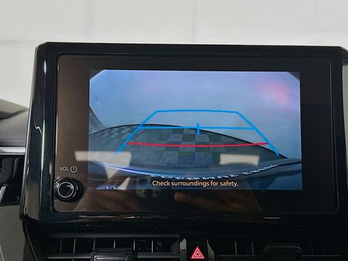 Used 2024 Toyota Corolla LE FWD image 23