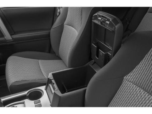Used 2015 Toyota 4Runner SR5 AWD/4WD image 21