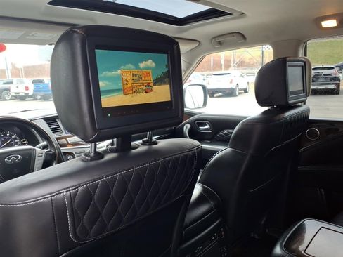 Used 2018 INFINITI QX80 4WD w/ Deluxe Technology Package image 9