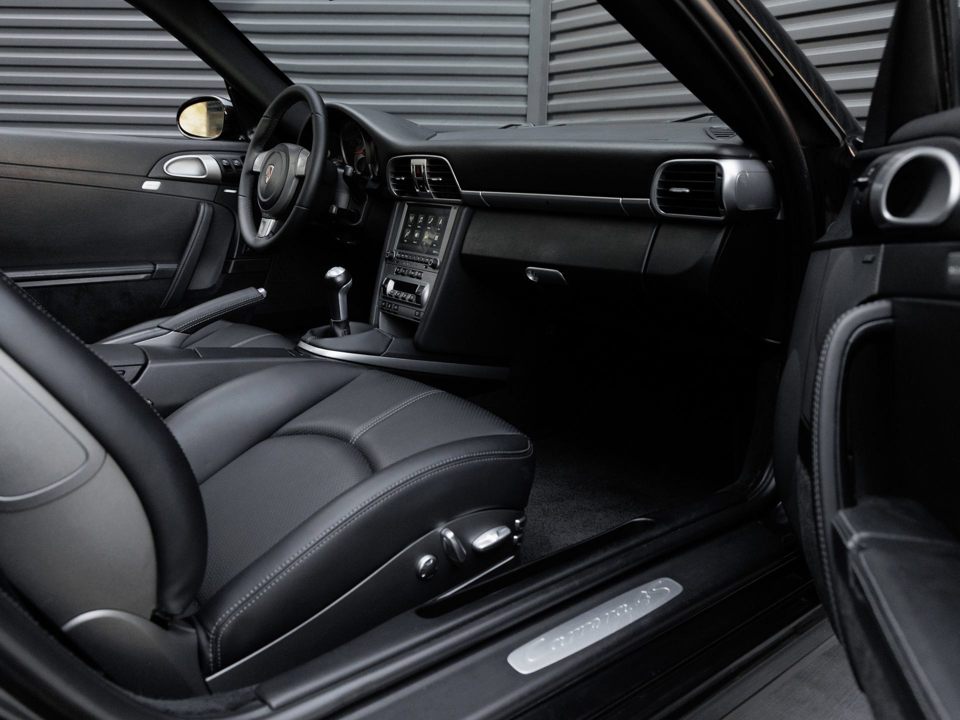 Used 2006 Porsche 911 Carrera 4S AWD/4WD image 44
