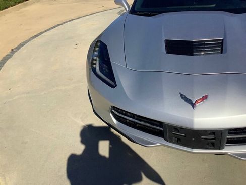 Used 2016 Chevrolet Corvette Stingray image 4