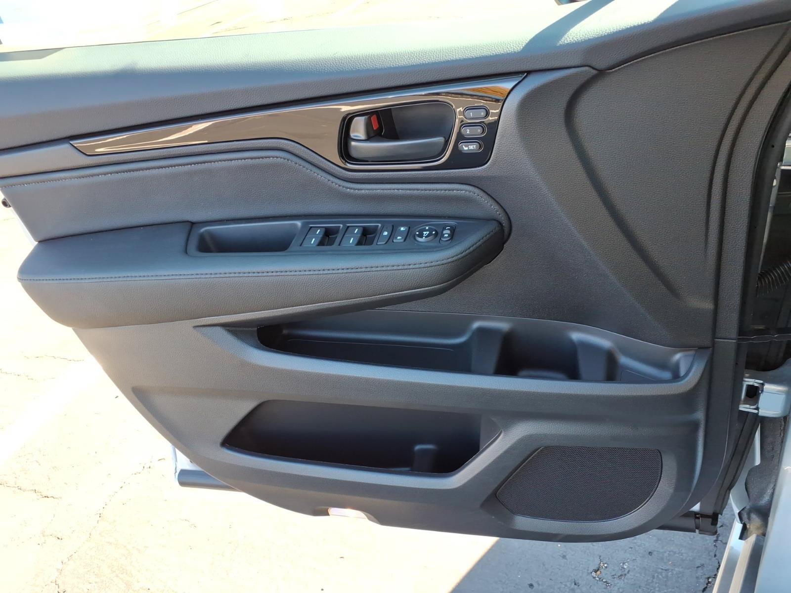 New 2027 Honda Odyssey Touring image 9